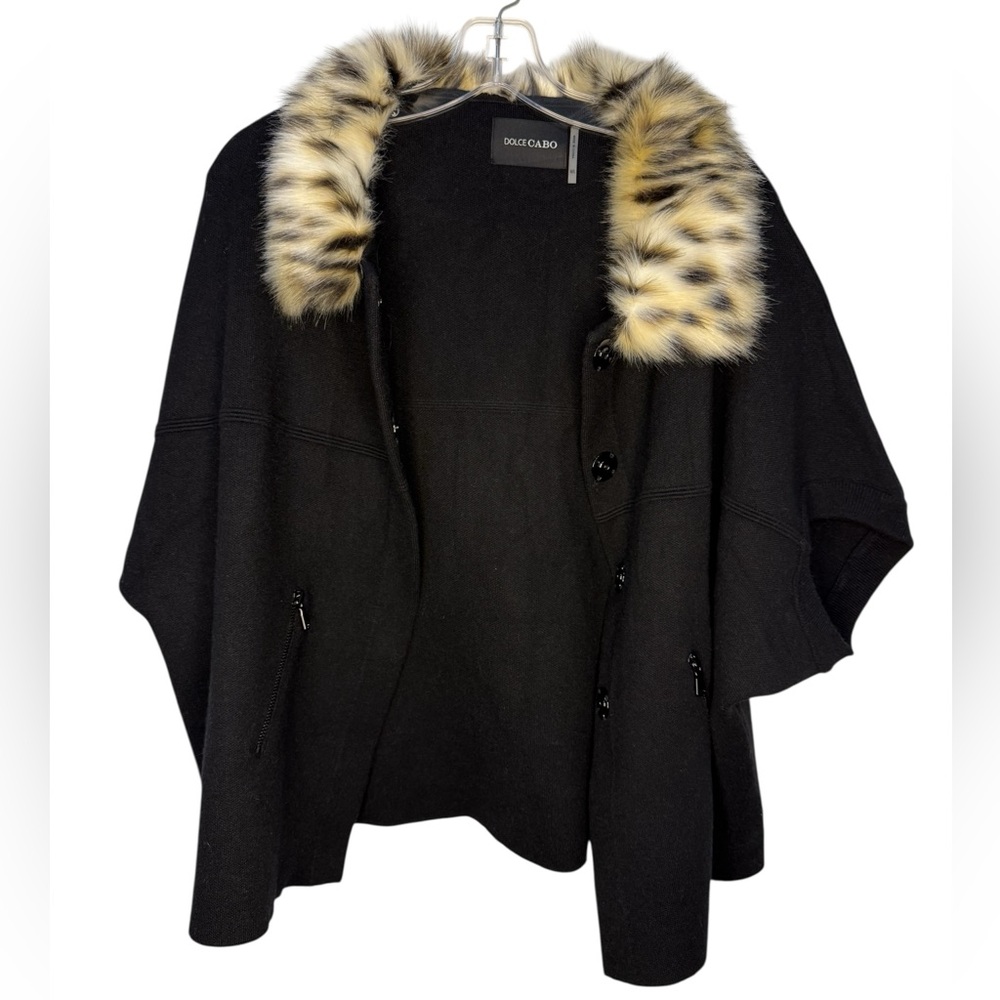 Dolce Cabo Faux Fur Collar Short Sleeve Cardigan Black - M/L - Picture 2 of 8